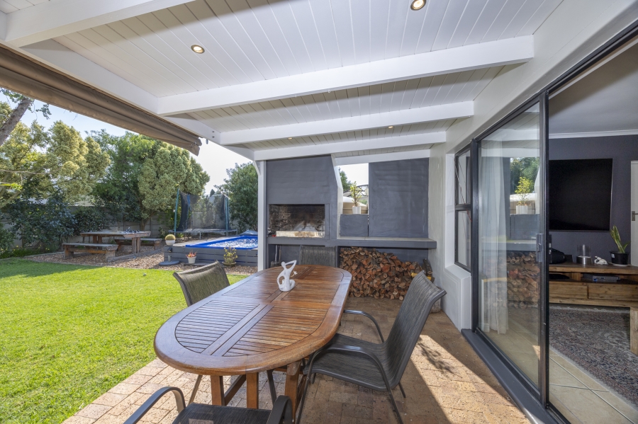 3 Bedroom Property for Sale in Pinehurst Western Cape